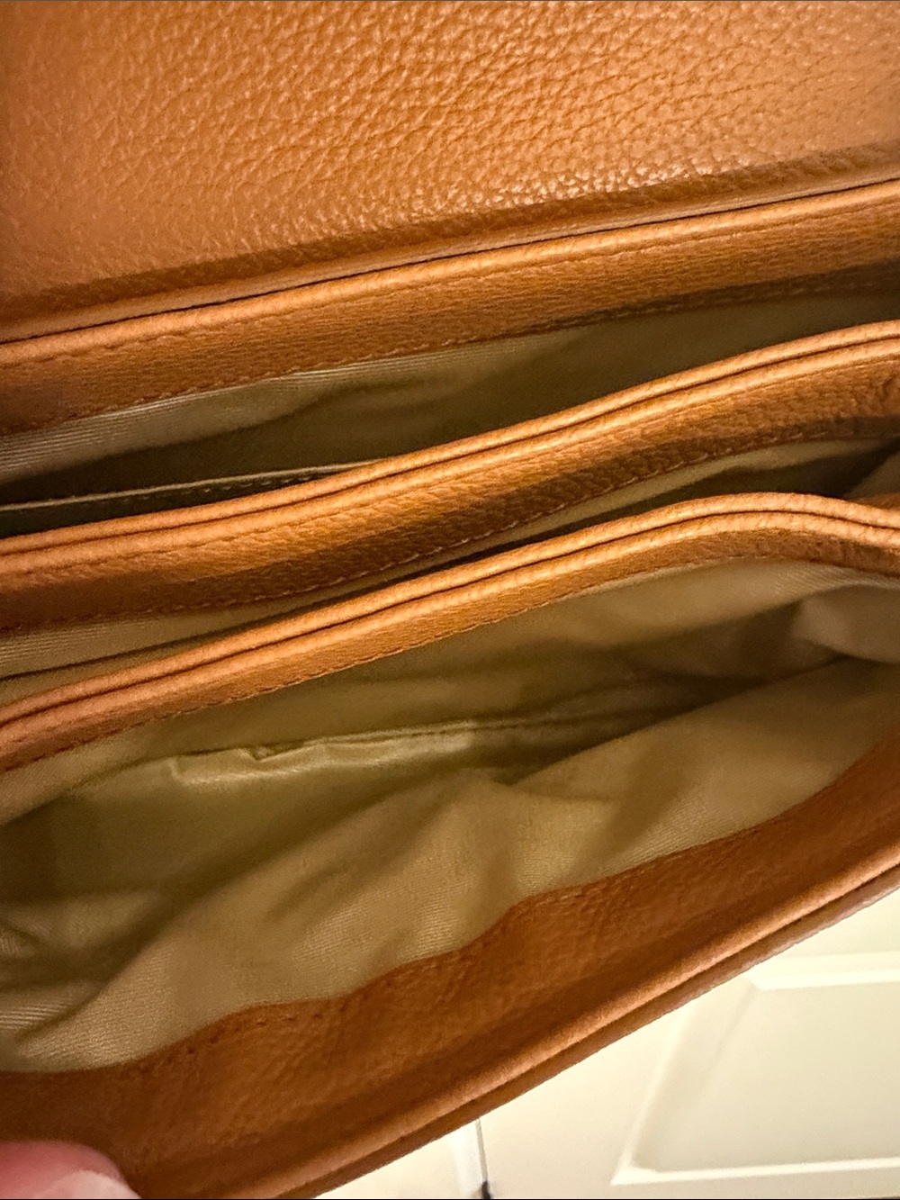 Milaner Italy Alex Woven Tan  Crossbody Bag for Women - Picture 5 of 10